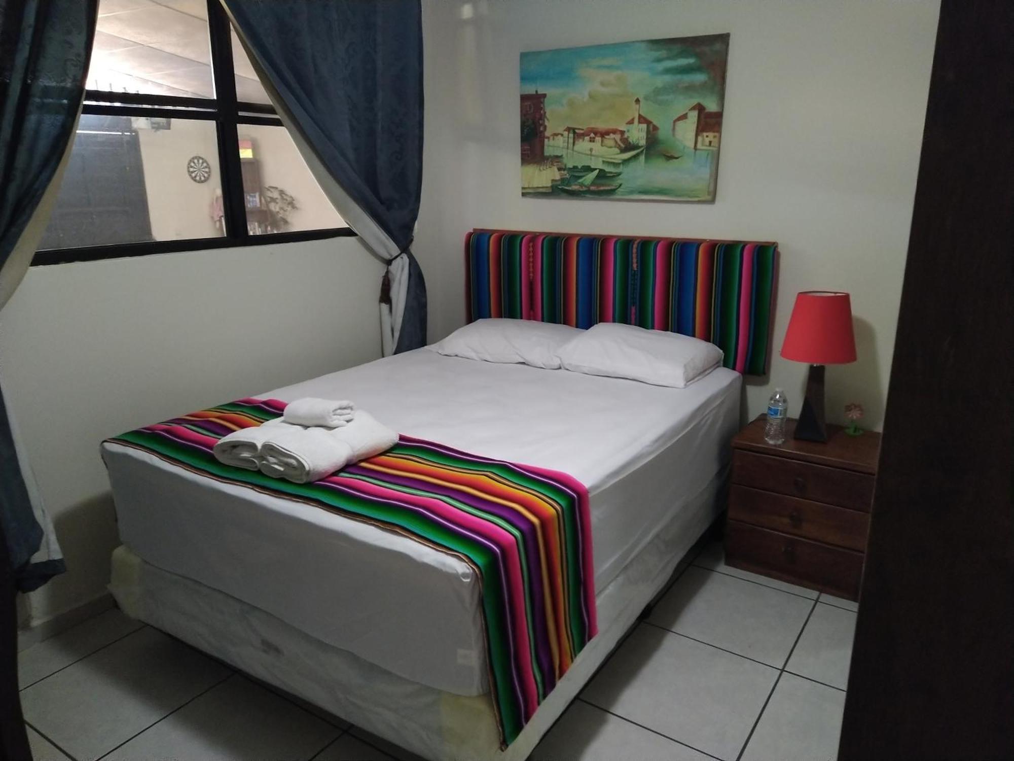 Hotel Antiguo Antiguo Cuscatlán Habitación foto
